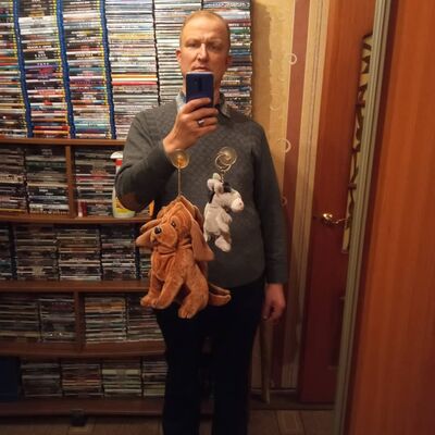  ,   Andrei, 44 ,  