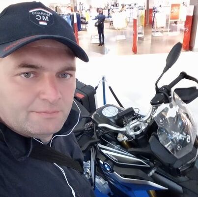  ,   Daniel, 42 ,   ,   