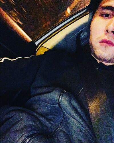  -,   Holostyak, 27 ,   ,   , 
