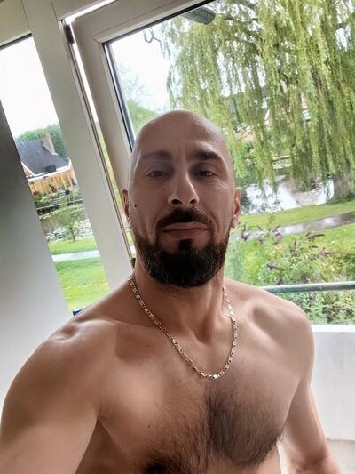  Roosendaal,   Elnur, 39 ,   ,   , 