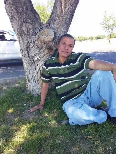  ,   Tarek, 50 ,   ,   