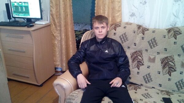  -,   KonstantinBG, 33 ,   