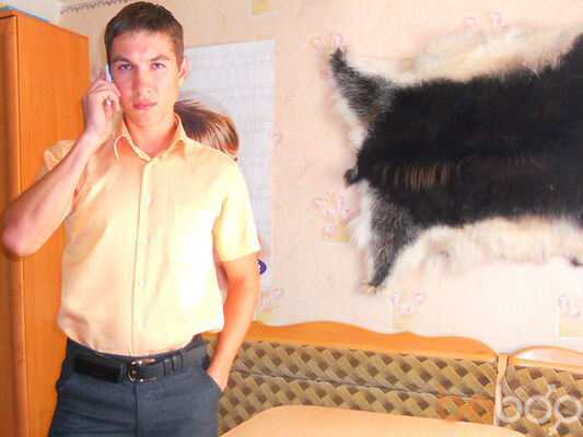  --,   Artem, 42 ,   