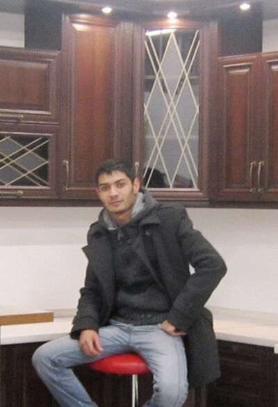 ,   Mark, 37 ,   , 