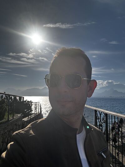  ,   Yusuf, 37 ,   ,   