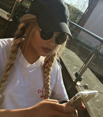  ,   , 28 ,   c 