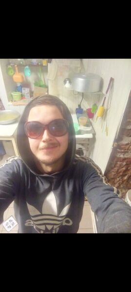  ,   Ruslan, 24 ,   ,   