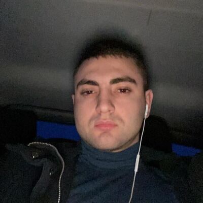  ,   Petro, 28 ,   ,   