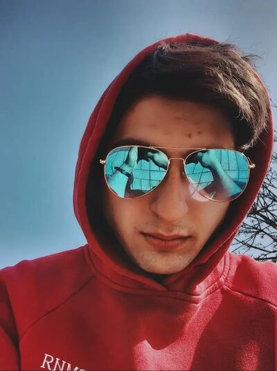  ,   Narek, 23 ,   ,   