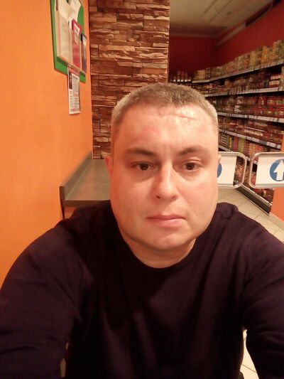  ,   Vik, 49 ,   ,   , c 