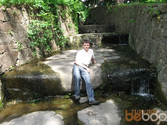  ,   Jeckson, 33 ,   