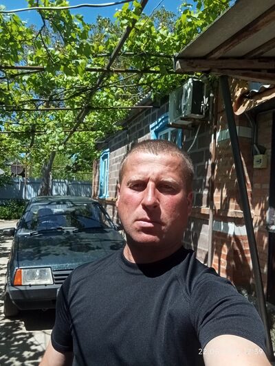  ,   Ը, 38 ,     , c 
