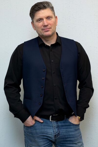  ,   Grigory, 44 ,   ,   