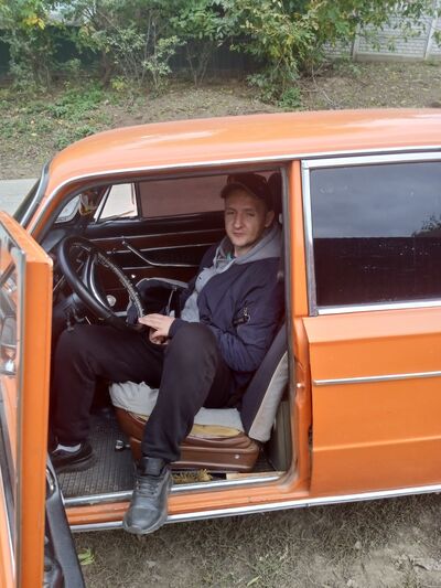  ,   Den, 37 ,   ,   , c 