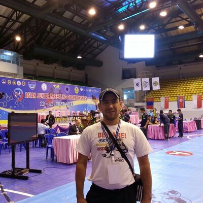  ,   Max, 43 ,   ,   , c 