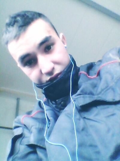  ,   Timur, 33 ,   