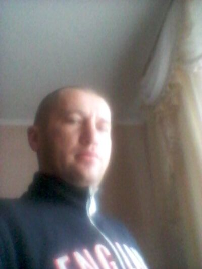  ,   Vova, 43 ,   