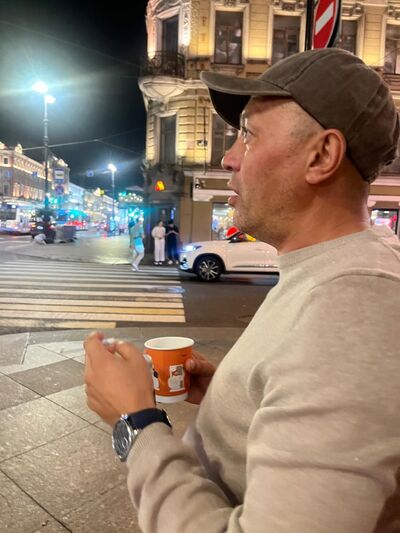  -,   , 44 ,   
