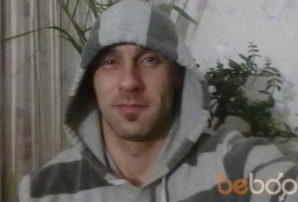  ,   Wowa, 46 ,   