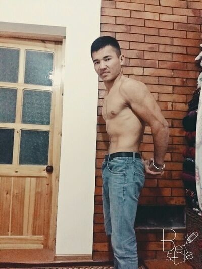  ,   Akbar, 30 ,     , c 