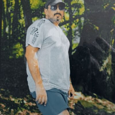  ,   Artur, 54 ,   ,   , c 
