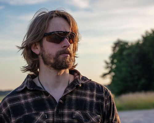  ,   Chris Smith, 42 ,   ,   , c , 