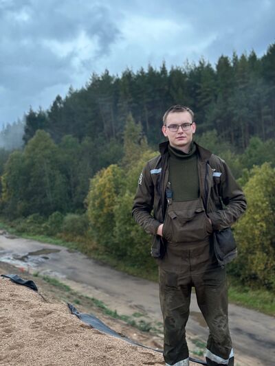  ,   Anton, 22 ,   ,   