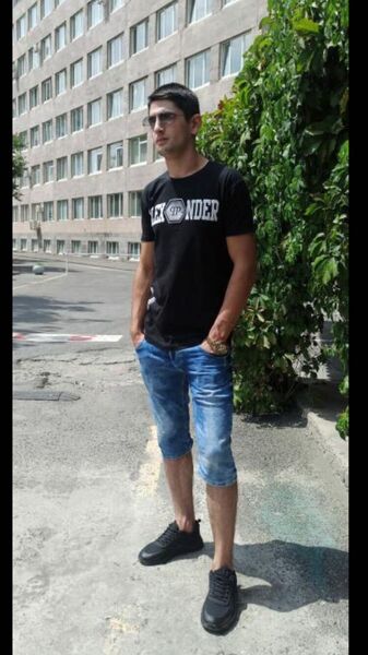  ,   Lyov, 25 ,   ,   