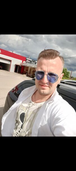  ,   Ilya, 36 ,   ,   , c , 