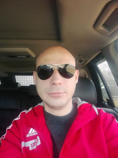   ,   Joni, 35 ,     , c 