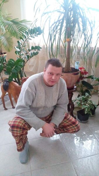  ,   Oleg, 47 ,   ,   , c , 