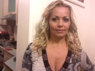  ,   Nina, 59 ,   ,   , c 