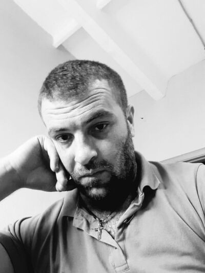  ,   Vardan, 35 ,   ,   