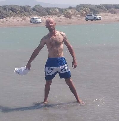  ,   Gio, 48 ,   ,   