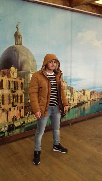  ,   Viktor, 34 ,   ,   , c 