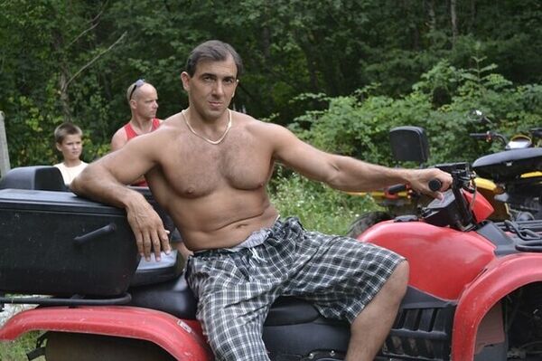  ,   VitaLik, 41 ,  