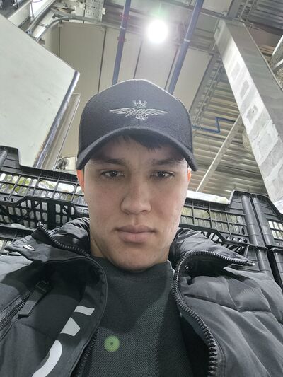  ,   Elbek, 27 ,   ,   