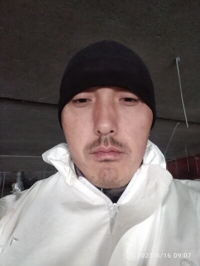  ,   Mirlan, 34 ,   ,   