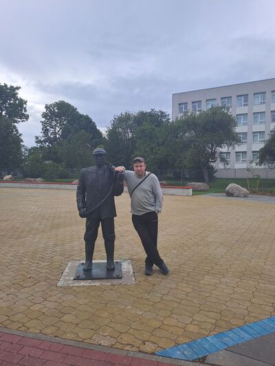  -,   Leonid, 44 ,   ,   