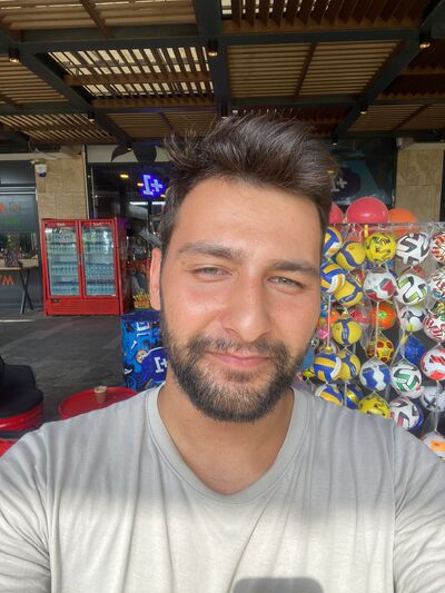  ,   Mustafa, 25 ,   ,   