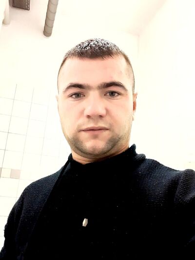  ,   Andrei, 32 ,   ,   , c 
