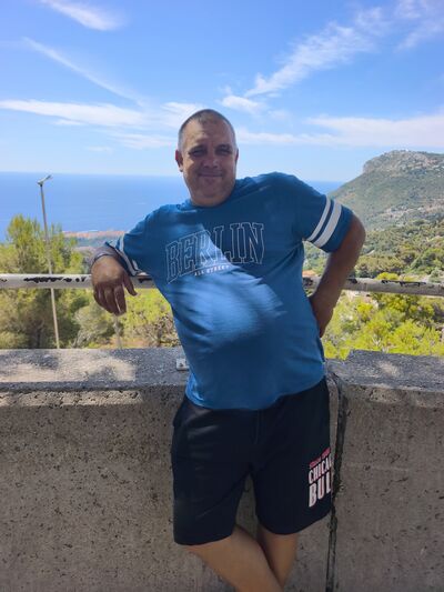  ,   Ruslan, 45 ,   ,   