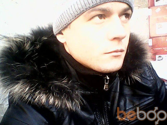  ,   Victor, 39 ,   , 