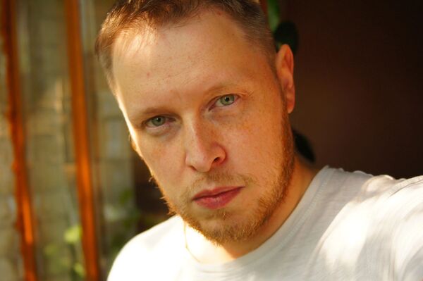  ,   Jango, 42 ,   ,   , c 