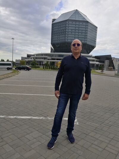  Barcelona,   , 37 ,   ,   
