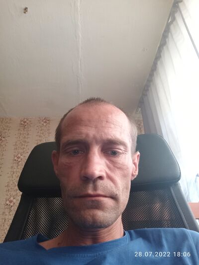  ,   Ivan, 43 ,   