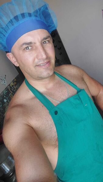  ,   Mario, 34 ,   ,   