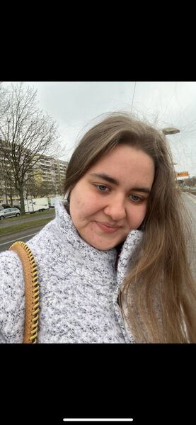  ,   Tania, 23 ,   ,   