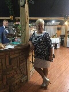 11464309  Teresa, 64 ,    