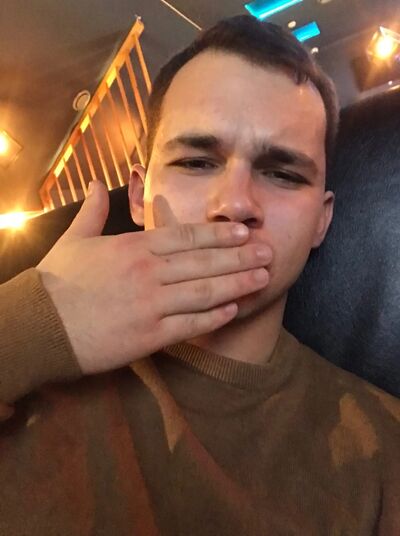  ,   Ilya, 27 ,   ,   , c , 